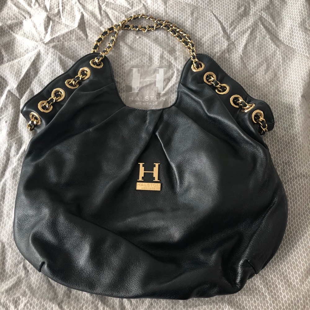 GENUINE HALSTON HERITAGE PURSE 🖤